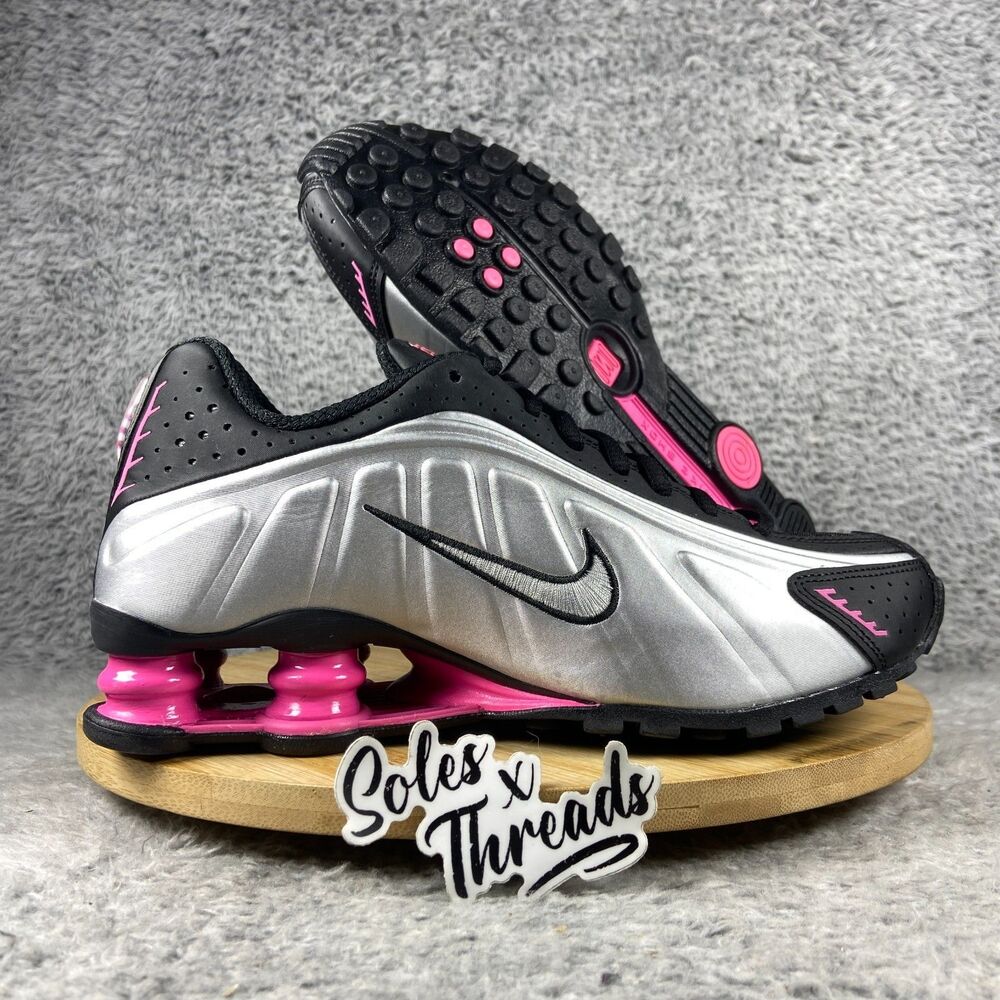 Nike Shox R4 Black Metallic Silver Pinksicle Size 6.5 Women AR3565-012